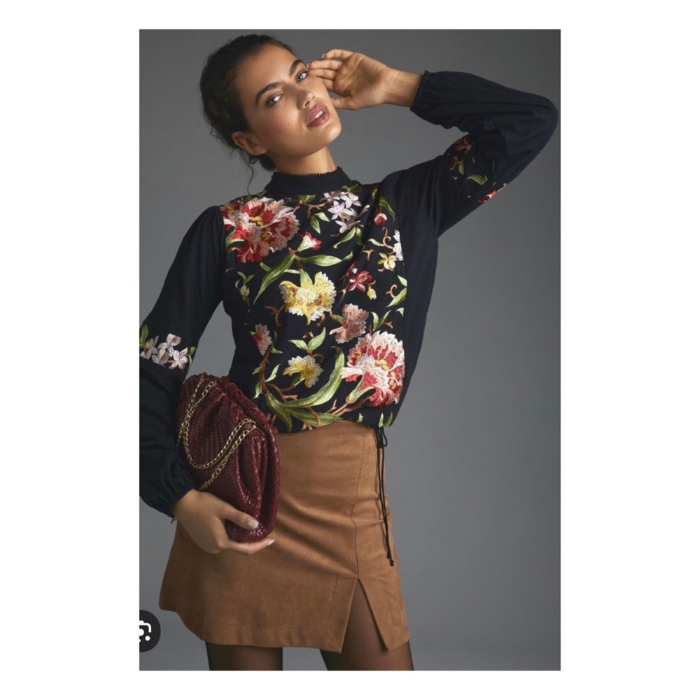 Anthropologie TINY Embroidered Floral Knit Blouse  Size XSmall